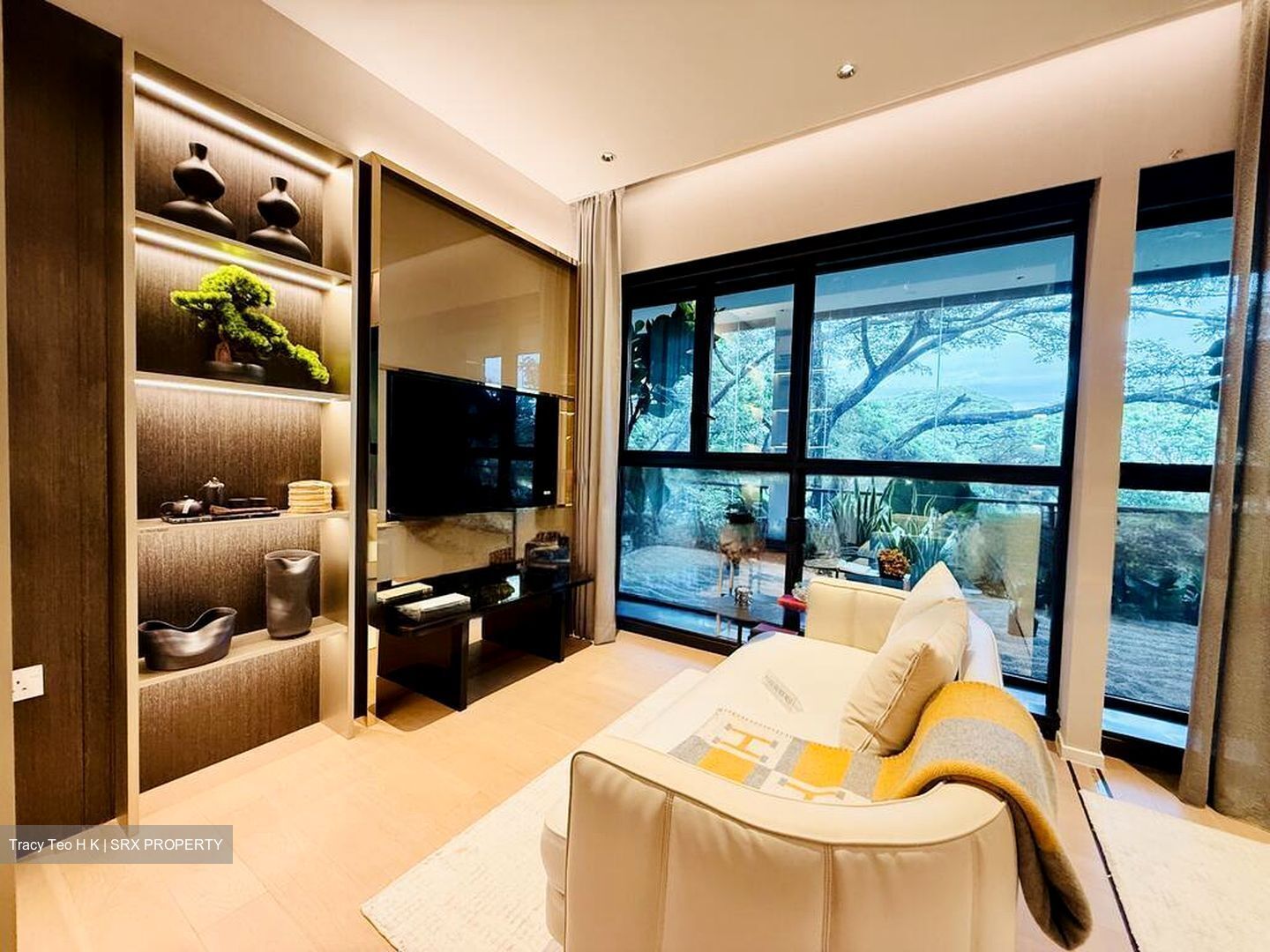 Meyer Road (D15), Condominium #577752161